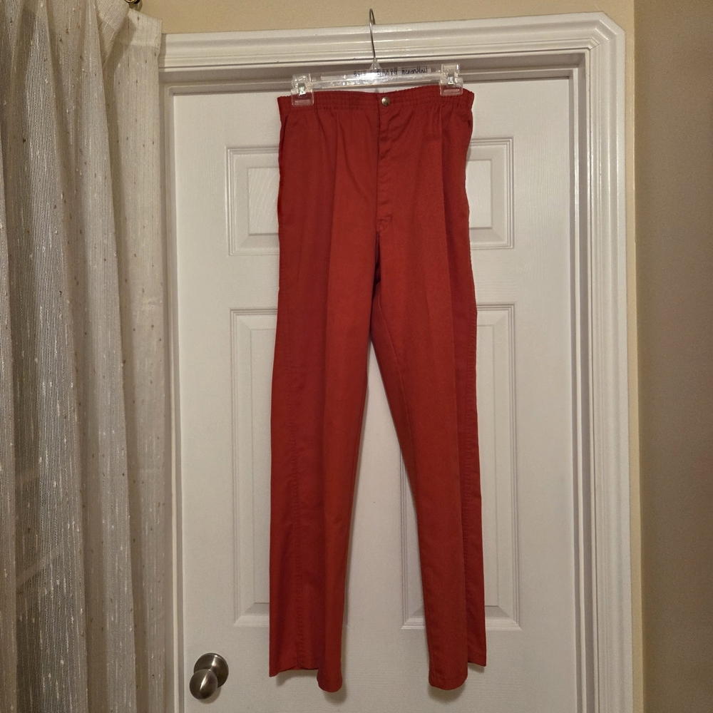 Source Unknown Women's Red Trousers